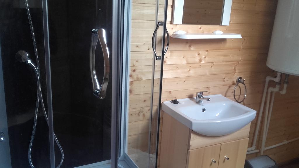Le Petit Robinson Hotel Champvert Eksteriør billede