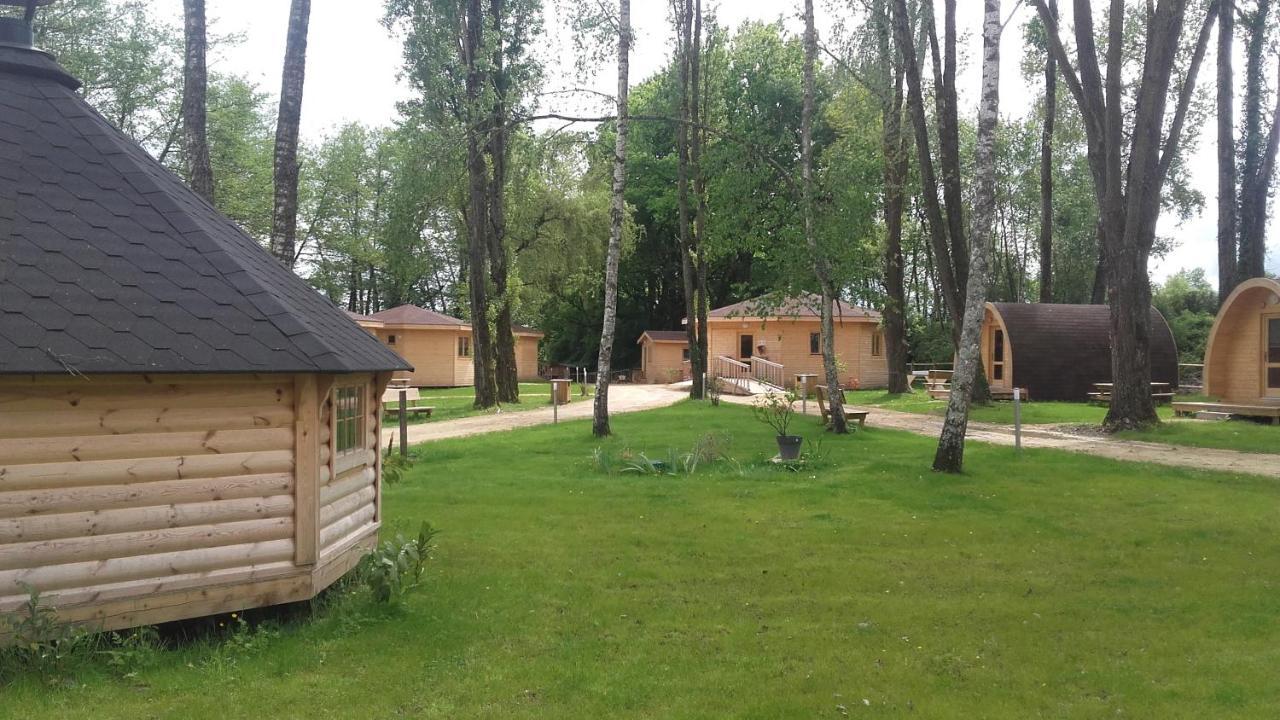 Le Petit Robinson Hotel Champvert Eksteriør billede
